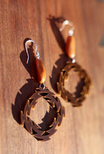 Load image into Gallery viewer, Earrings

