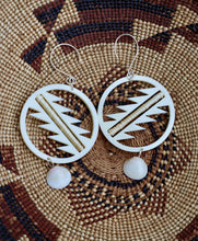 Load image into Gallery viewer, Earrings
